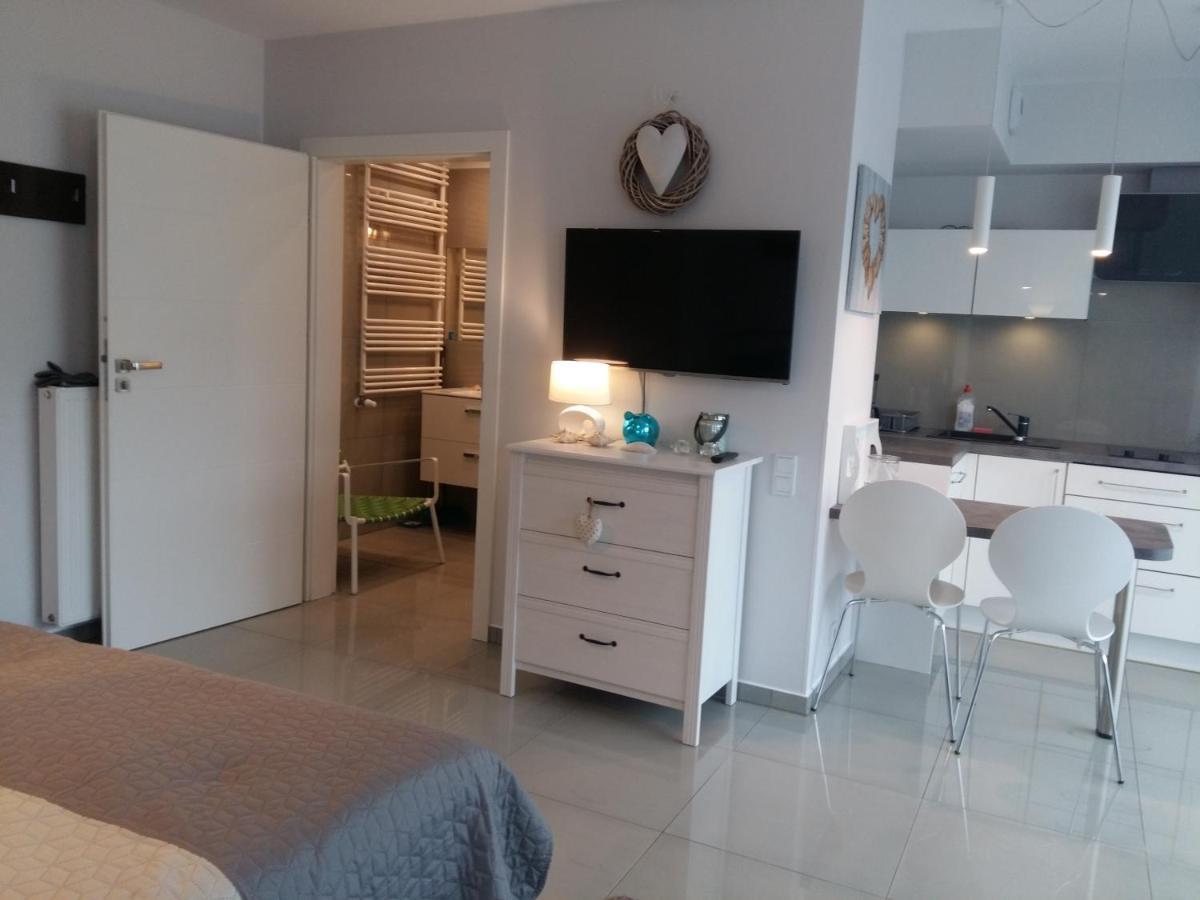 Gracja Horyzont-Apartament Z Parkingiem Miedzyzdroje Exterior photo